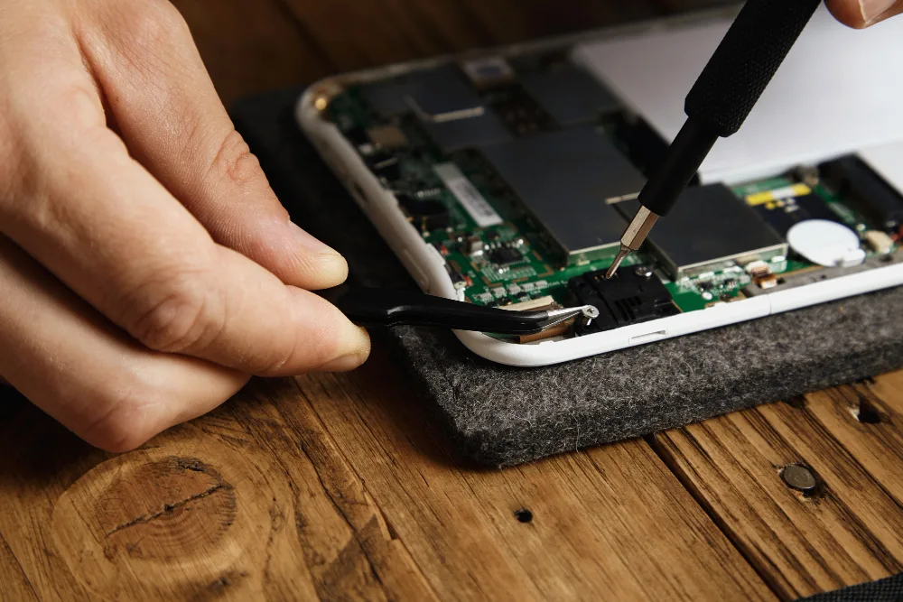 Comprehensive Tablet Repair Services - mk体育weichen